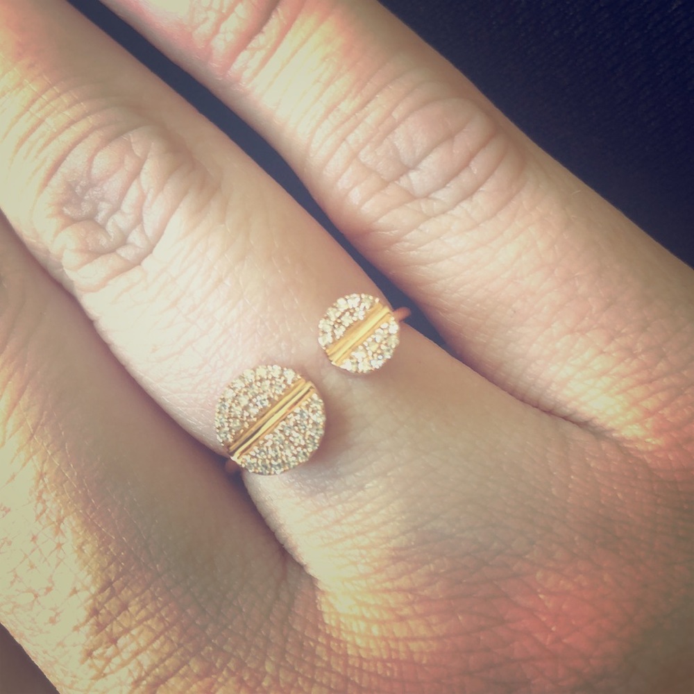 TRADED Gorgeous 14k diamond ring